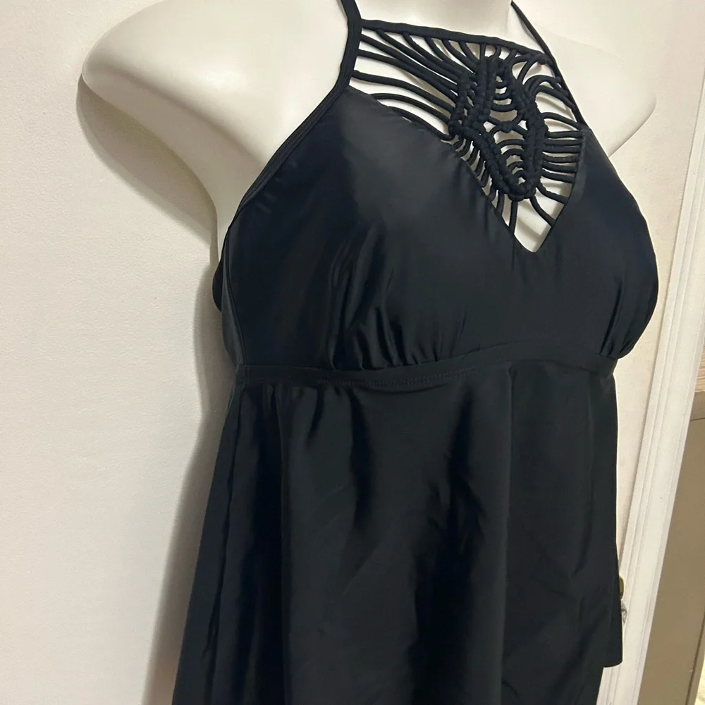 Swimsuits For All Black Halter Tankini with Macramé Front